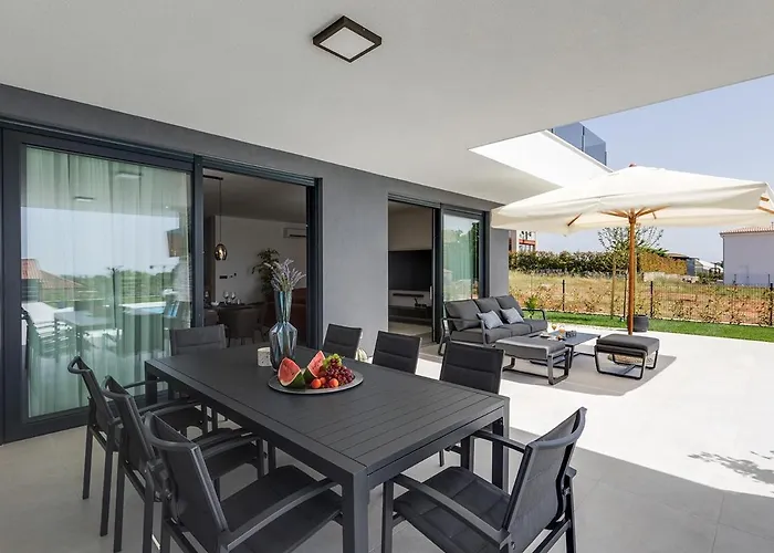 Riposo 2 By Seeadria Agency