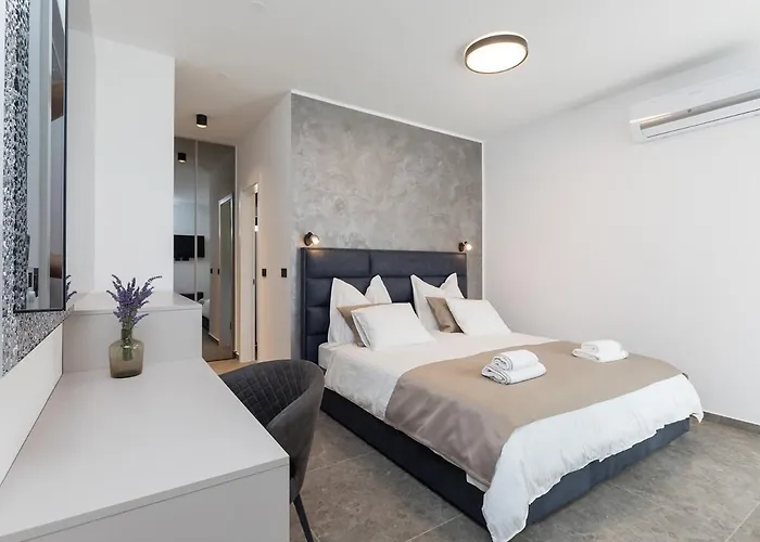 Riposo 2 By Seeadria Agency