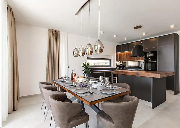 Riposo 2 By Seeadria Agency *